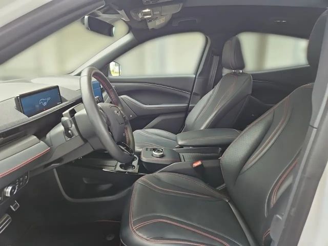 Ford Mustang Mach-E AWD