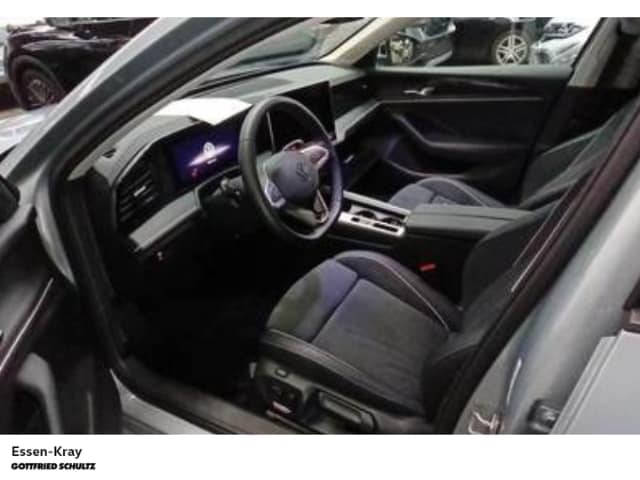 Volkswagen Passat 1.5 eTSI Business DSG