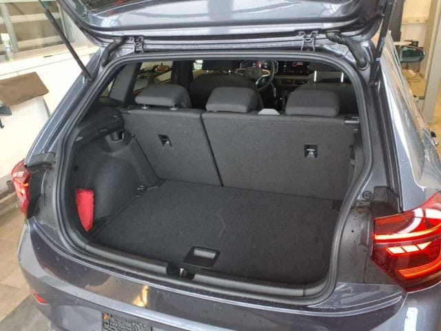 Volkswagen Polo 1.0 TSI DSG R-Line