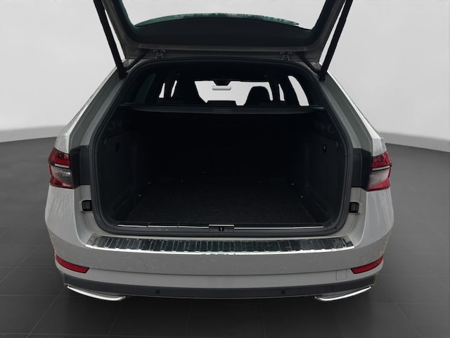 Skoda Superb 1.5 TSI Combi Sportline