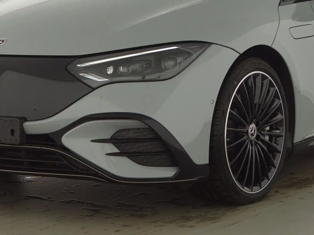 Mercedes-Benz EQE 350 AMG Line Sedan