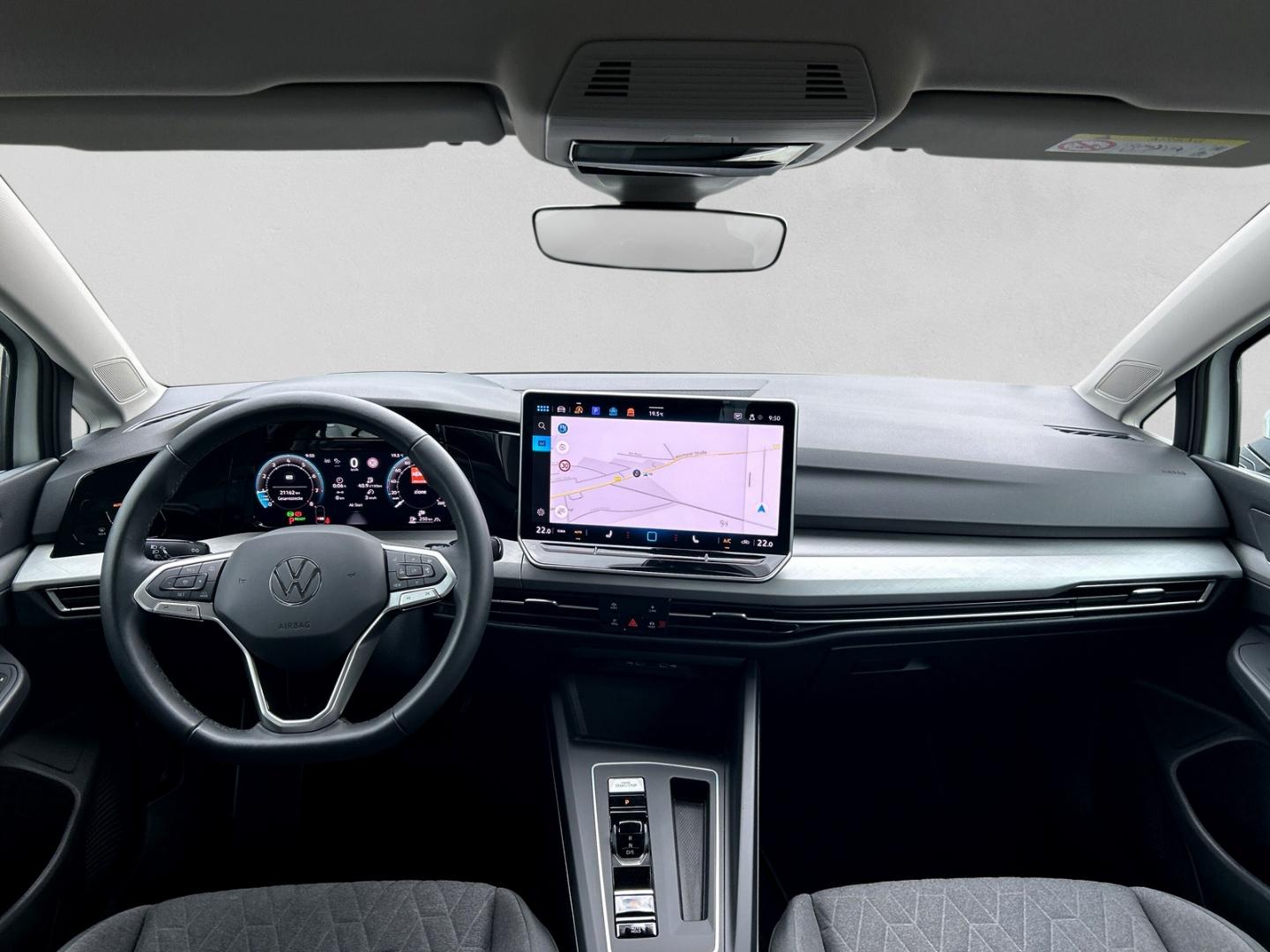 Volkswagen Golf 1.5 eTSI Life