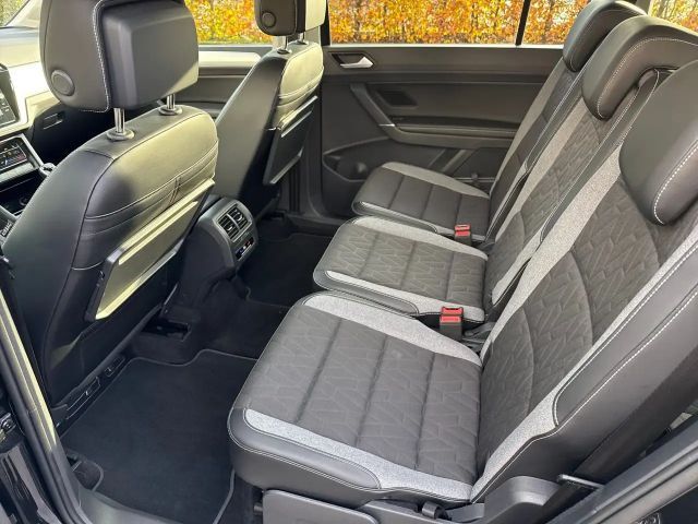 Volkswagen Touran 1.5 TSI