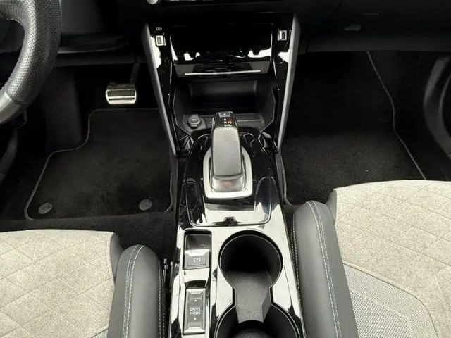 Peugeot E-2008 GT-Line