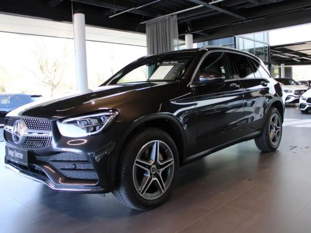 Mercedes-Benz GLC 300 4MATIC AMG Line