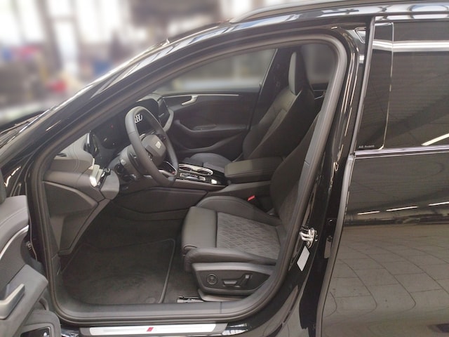 Audi A6 Avant Quattro S-Tronic