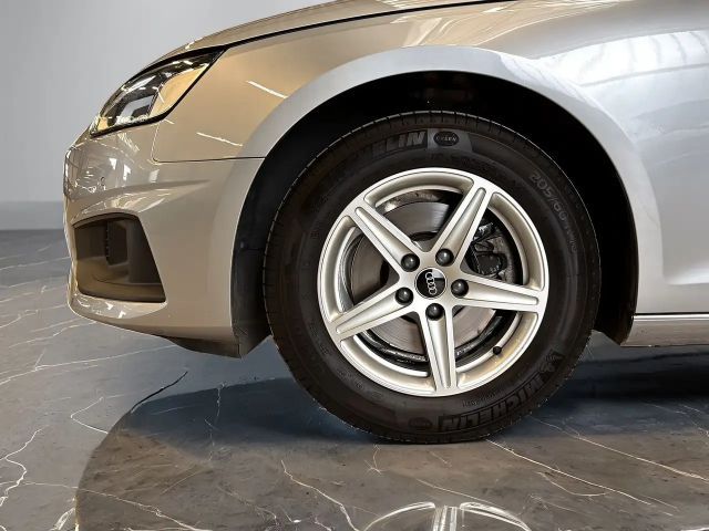 Audi A4 35 TDI S-Tronic
