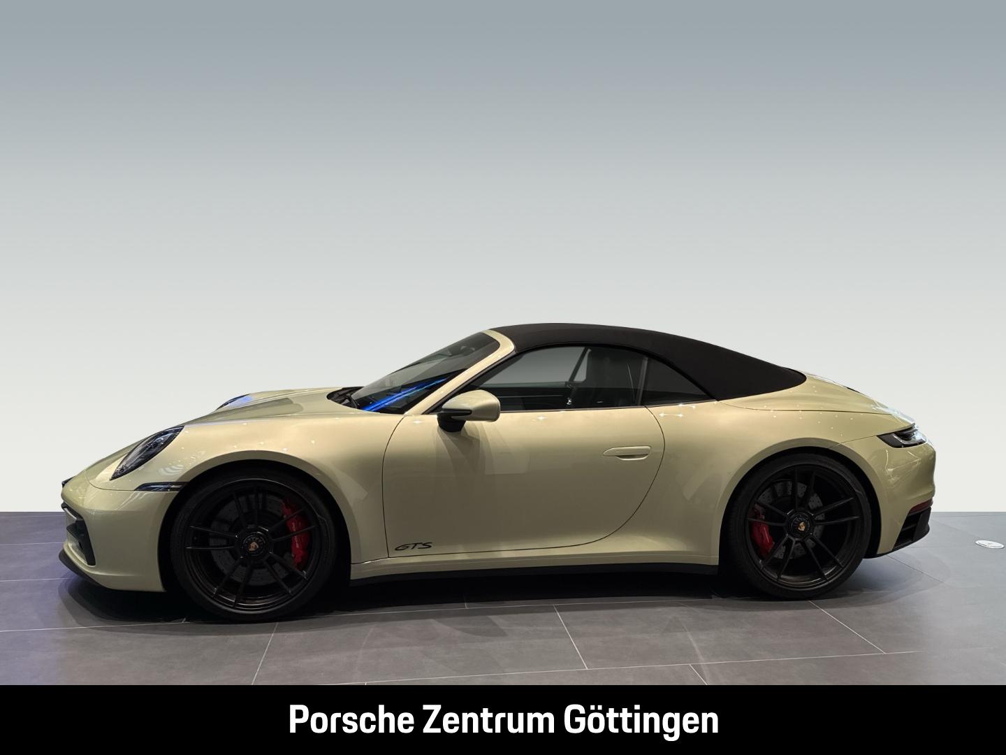 Porsche 911 992 Cabriolet Carrera GTS