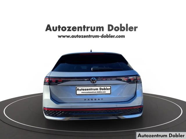 Volkswagen Passat 4Motion R-Line Variant