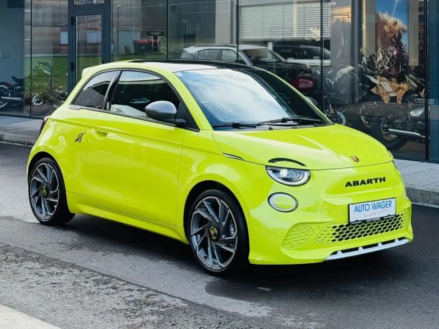 Abarth 500e Scorpinoissima