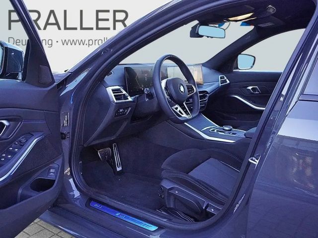 BMW 320 320d M-Sport Touring xDrive