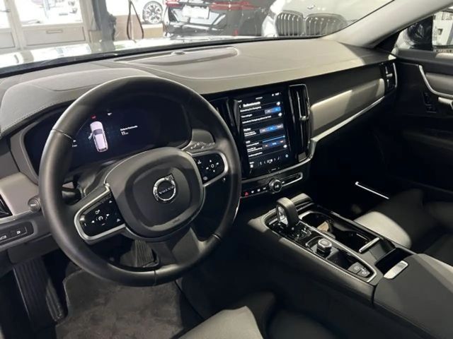 Volvo V90 AWD Dark Plus Recharge T6