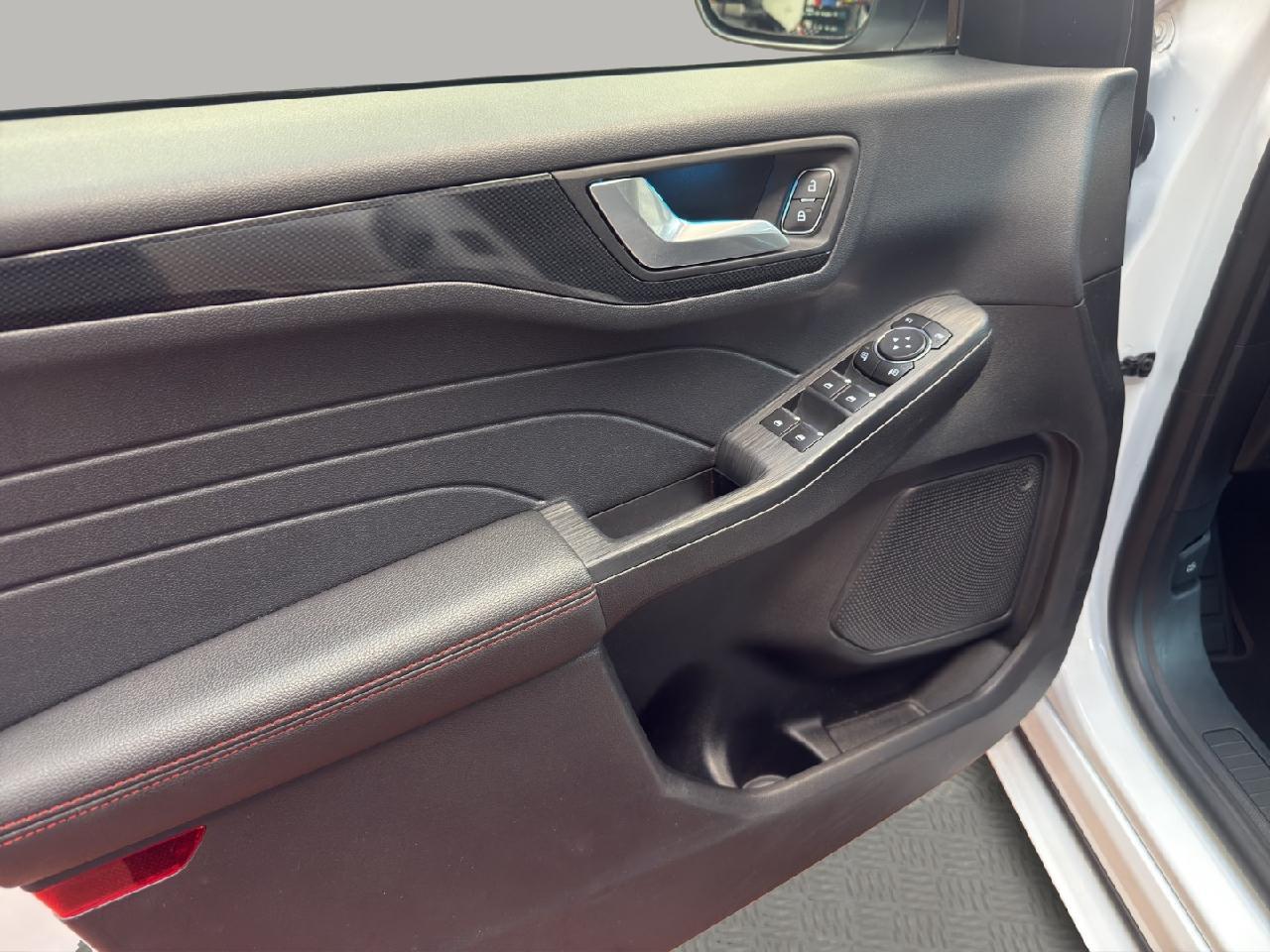 Ford Kuga Hybrid Plug in Hybrid ST Line X