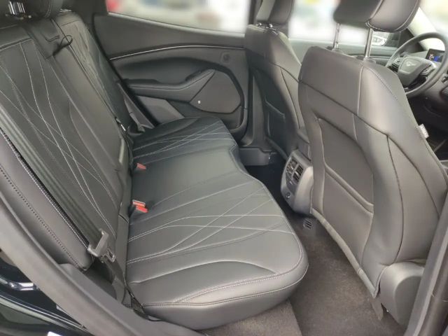 Ford Mustang Mach-E Leasing mit RKV von 3,99-4,99 %