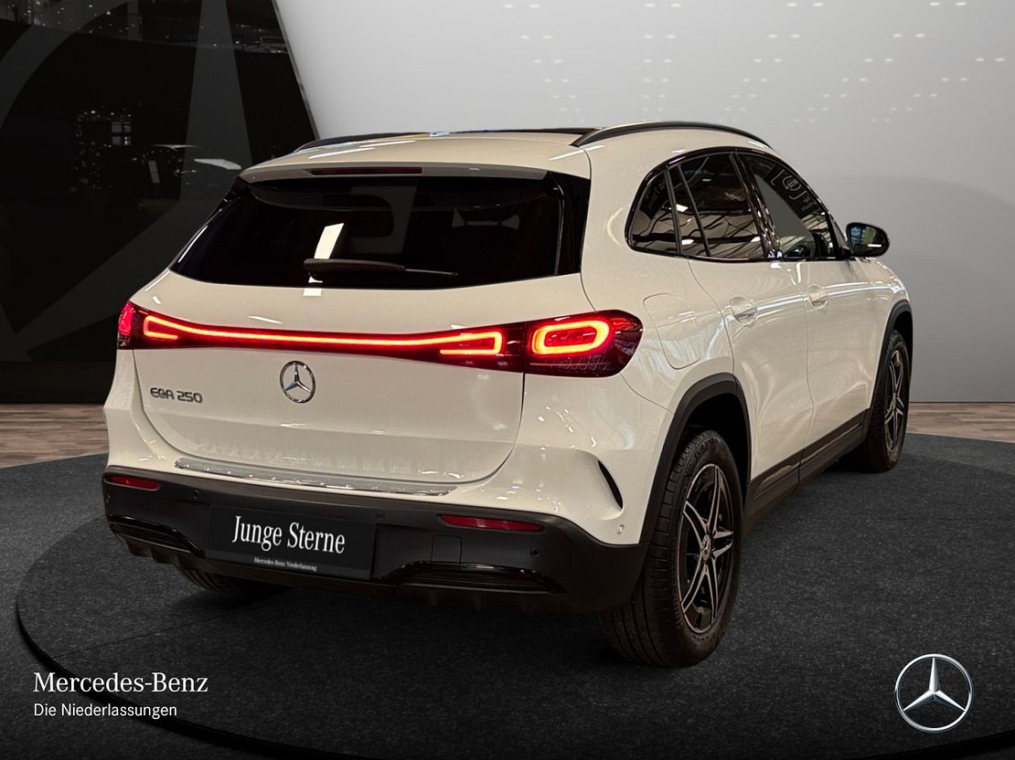 Mercedes-Benz EQA 250