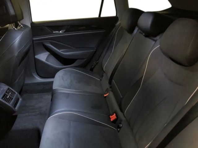 Volkswagen Passat 2.0 TDI Business DSG Variant