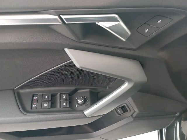 Audi A3 30 TDI Sedan