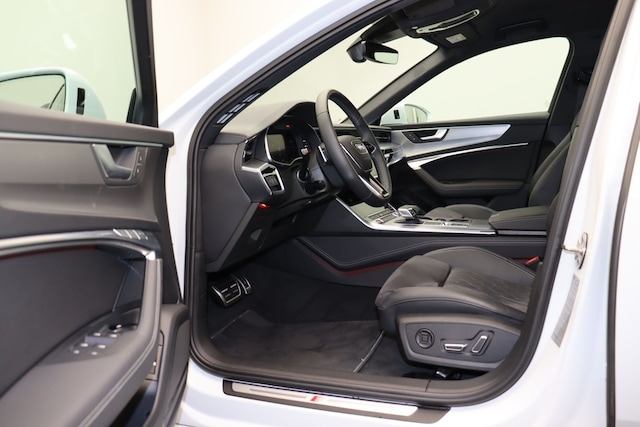 Audi S6 Avant Quattro