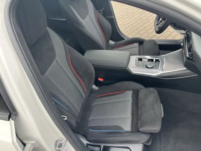 BMW 320 320d M-Sport Touring