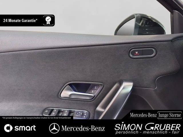 Mercedes-Benz A 200 AMG Line