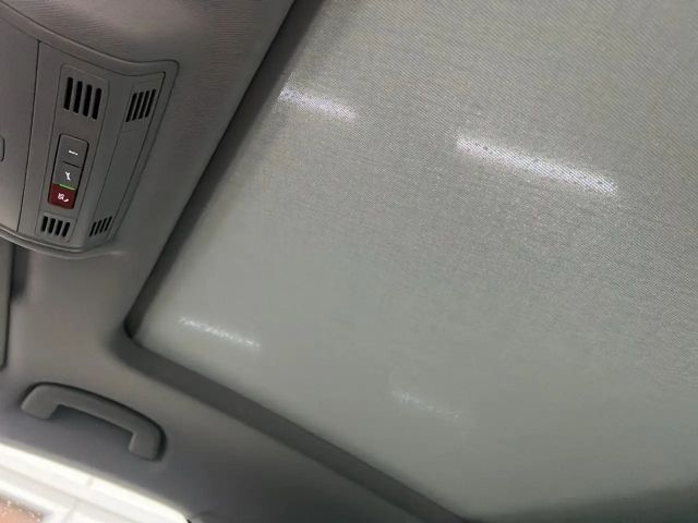 Skoda Karoq 1.5 TSI Selection Tour