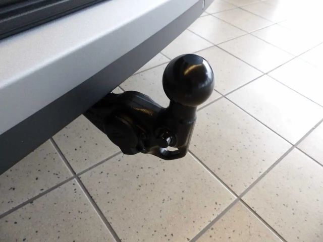 Ford Explorer AWD EV Premium