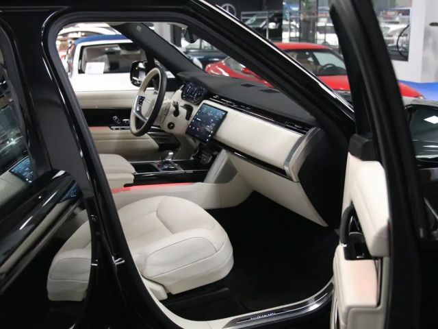 Land Rover Range Rover Autobiography