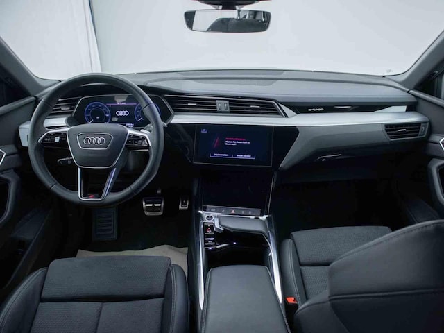 Audi Q8 e-tron 50 Quattro