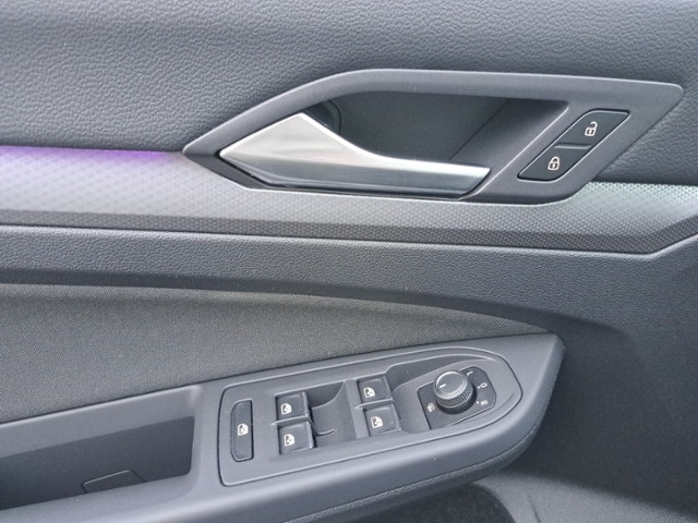 Volkswagen Golf 1.5 eTSI DSG Golf VIII