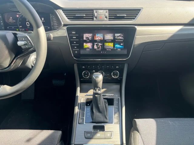 Skoda Superb 2.0 TDI Combi Style Style