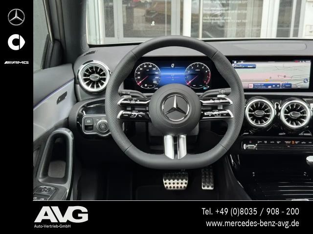 Mercedes-Benz A 200 AMG Line