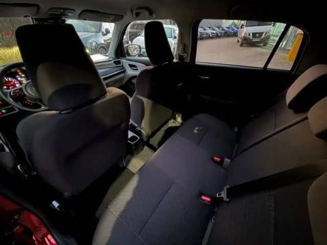 Suzuki Swift Comfort DualJet Hybrid