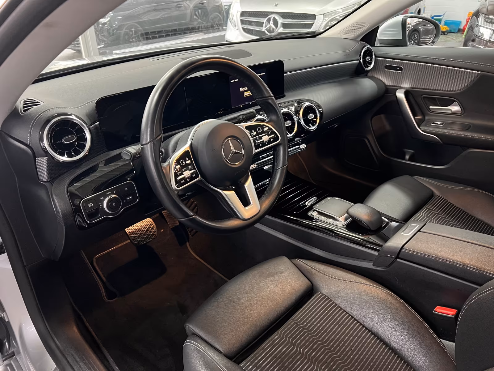 Mercedes-Benz CLA 200 4MATIC Coupé Progressive