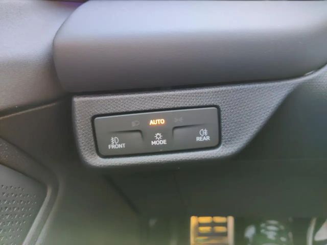 Cupra Terramar 1.5 e-Hybrid