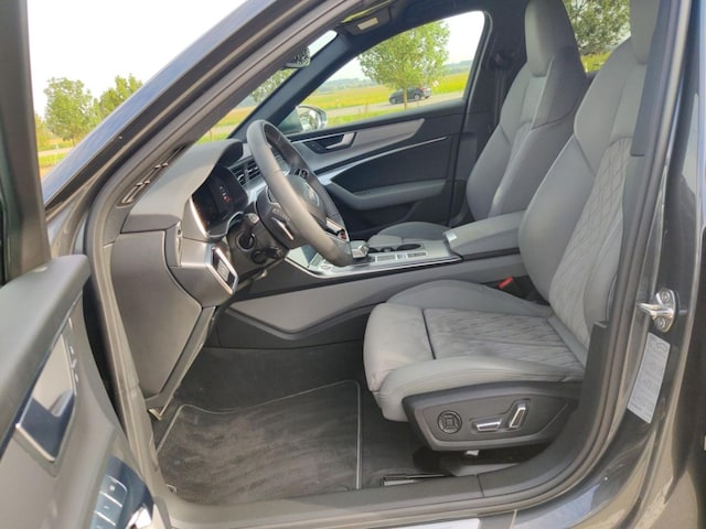 Audi S6 Avant Quattro