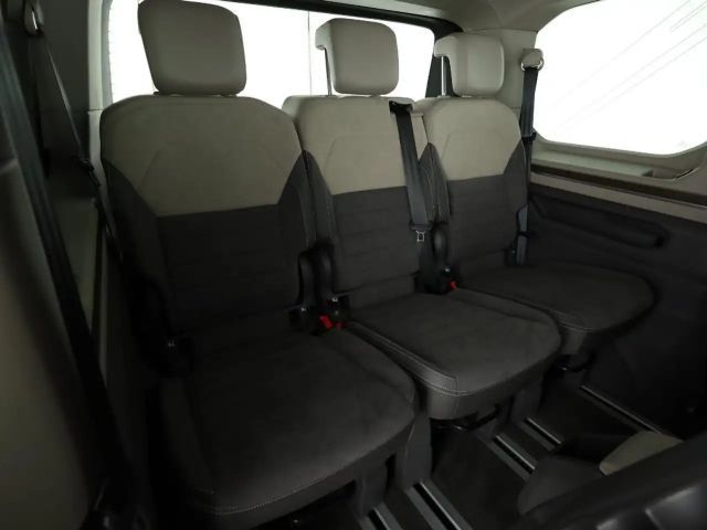 Volkswagen Multivan 2.0 TDI DSG Style T7