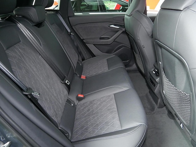 Audi Q6 e-tron Quattro