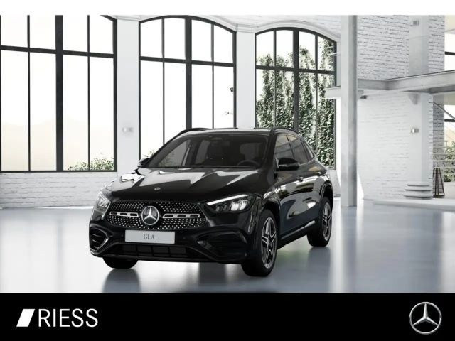 Mercedes-Benz GLA 200 360 ACC AHK AUT DynLicht Fernlichtass.