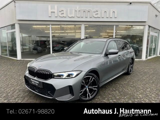 BMW 320 320d M-Sport Touring xDrive