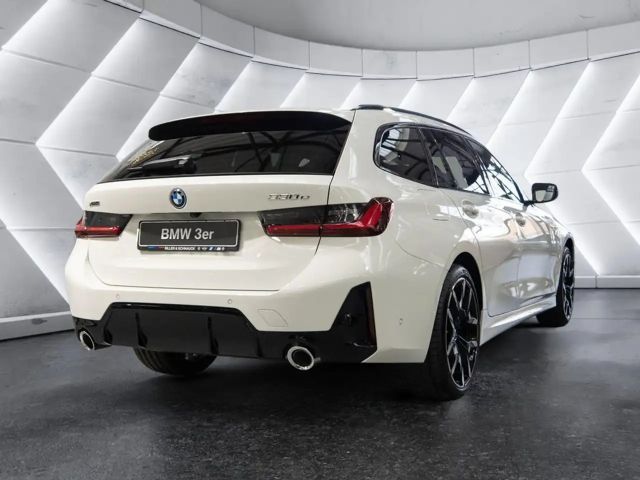 BMW 330 330e M-Sport Touring xDrive