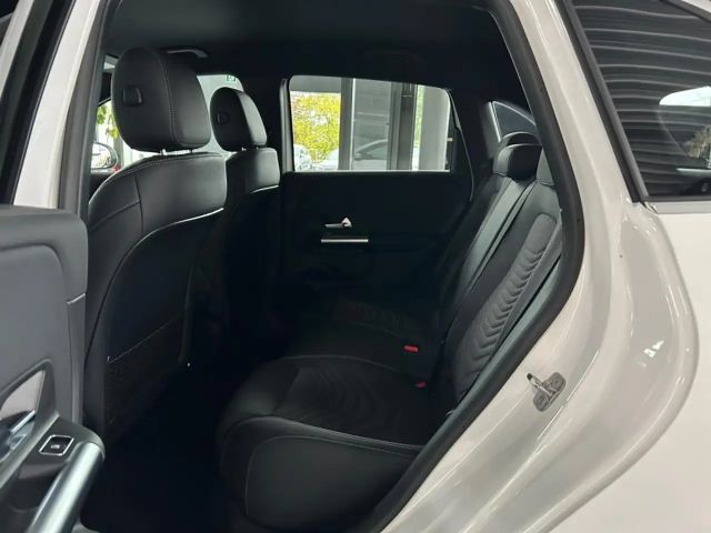 Mercedes-Benz B 200 Progressive