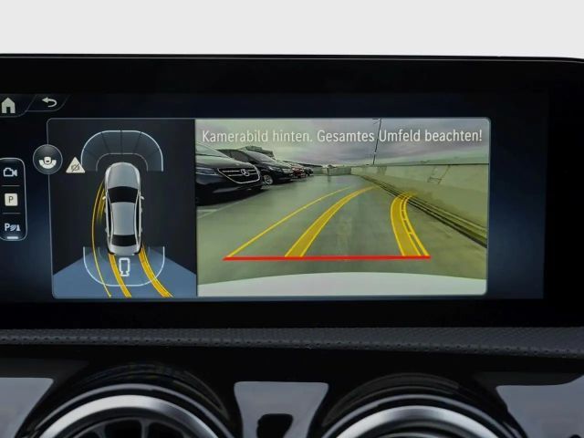 Mercedes-Benz A 180 AMG Line