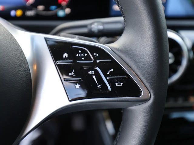 Mercedes-Benz A 200 Progressive