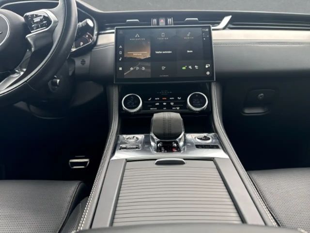 Jaguar F-Pace P400e R-Dynamic