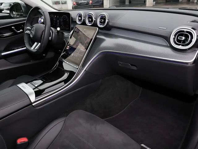 Mercedes-Benz C 180 AMG Line Sedan