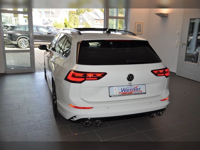 Volkswagen Golf 2.0 TSI IQ.Drive Variant