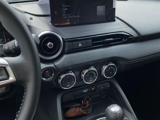 Mazda MX-5 Exclusive-line SkyActiv