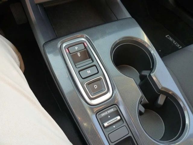 Honda Civic 2.0 Elegance Hybrid e:HEV i-MMD