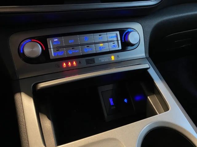 Hyundai Kona 2WD Prime