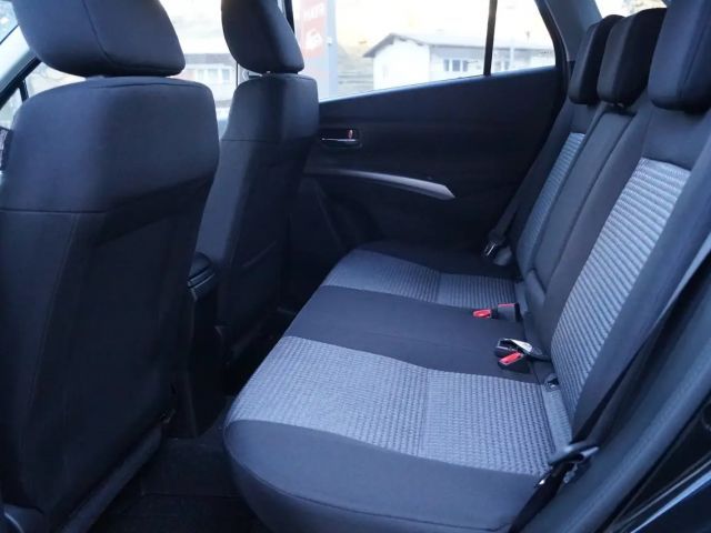 Suzuki S-Cross AllGrip Hybrid